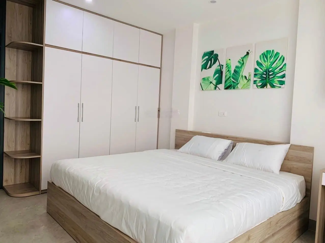 Siêu phẩm! Nhà Trịnh Công Sơn, Tây Hồ 100m2 - 8 tầng thang máy - ô tô - dòng tiền. Chỉ 28 tỷ