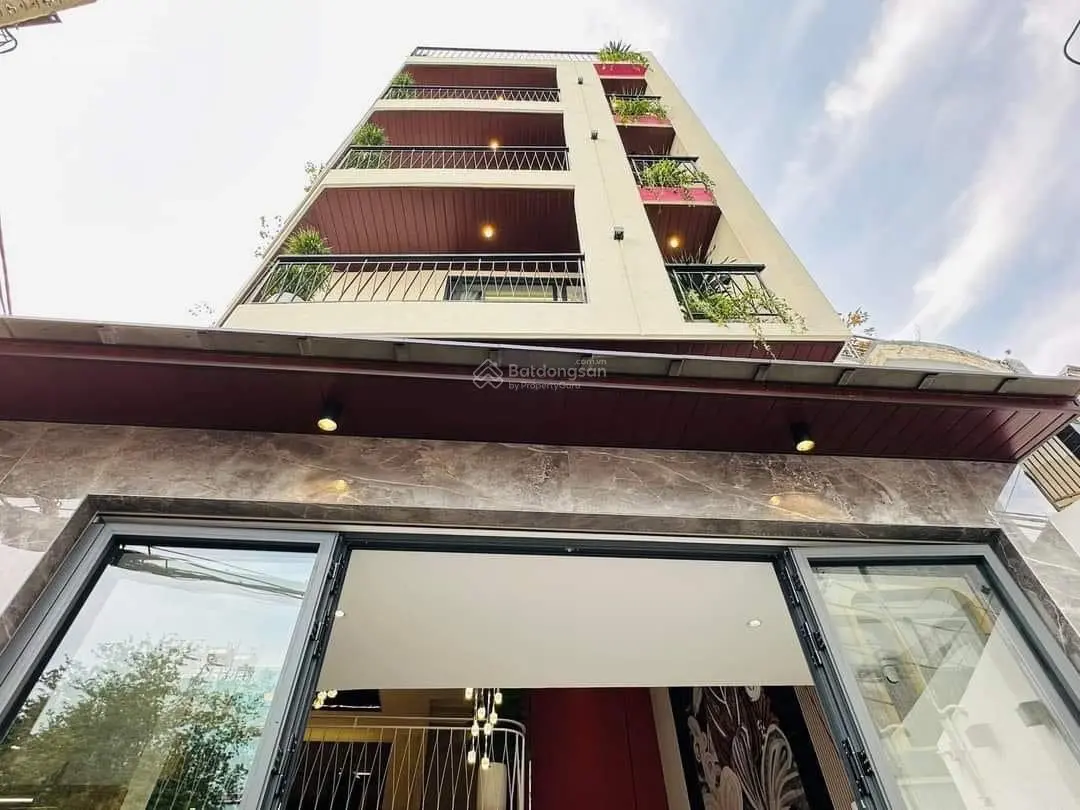 Căn duy nhất - hàng hiếm! Nhà Cách Mạng Tháng 8, P. 11, Q. 3, DT: 90m2,giá 3 tỷ 650 Sổ hồng riêng