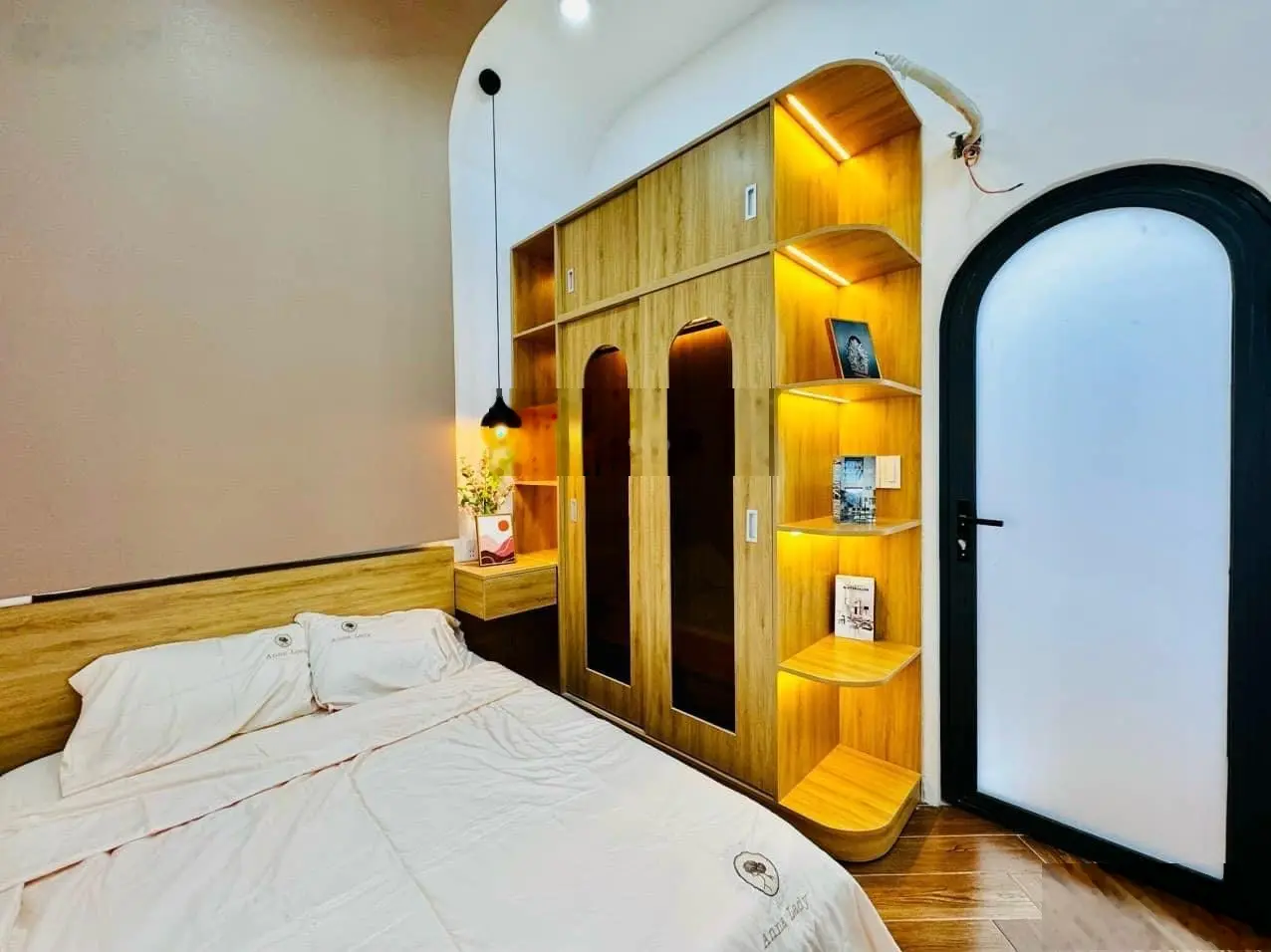 Đầu tư nhà bến xe An Sương tặng nội thất cho KH thiện chí với 60m2 phù hợp cho thuê