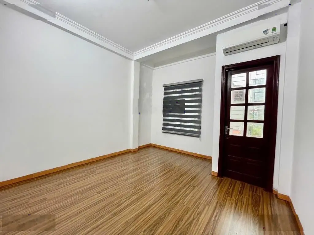 Nhà phân lô ô tô lùi cửa tại Ngô Quyền, Hà Đông 40m2 với giá 7, x tỷ, lh: 0963 978 ***