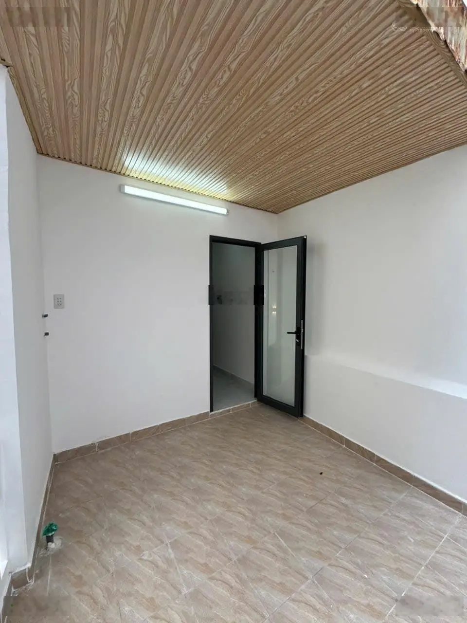 Bán nhà hẻm Nguyễn Trọng Tuyển,TB DT(50,4m2) có sổ hồng riêng - giá nhỉnh hơn 2tỷ là sở hữu nhà đẹp
