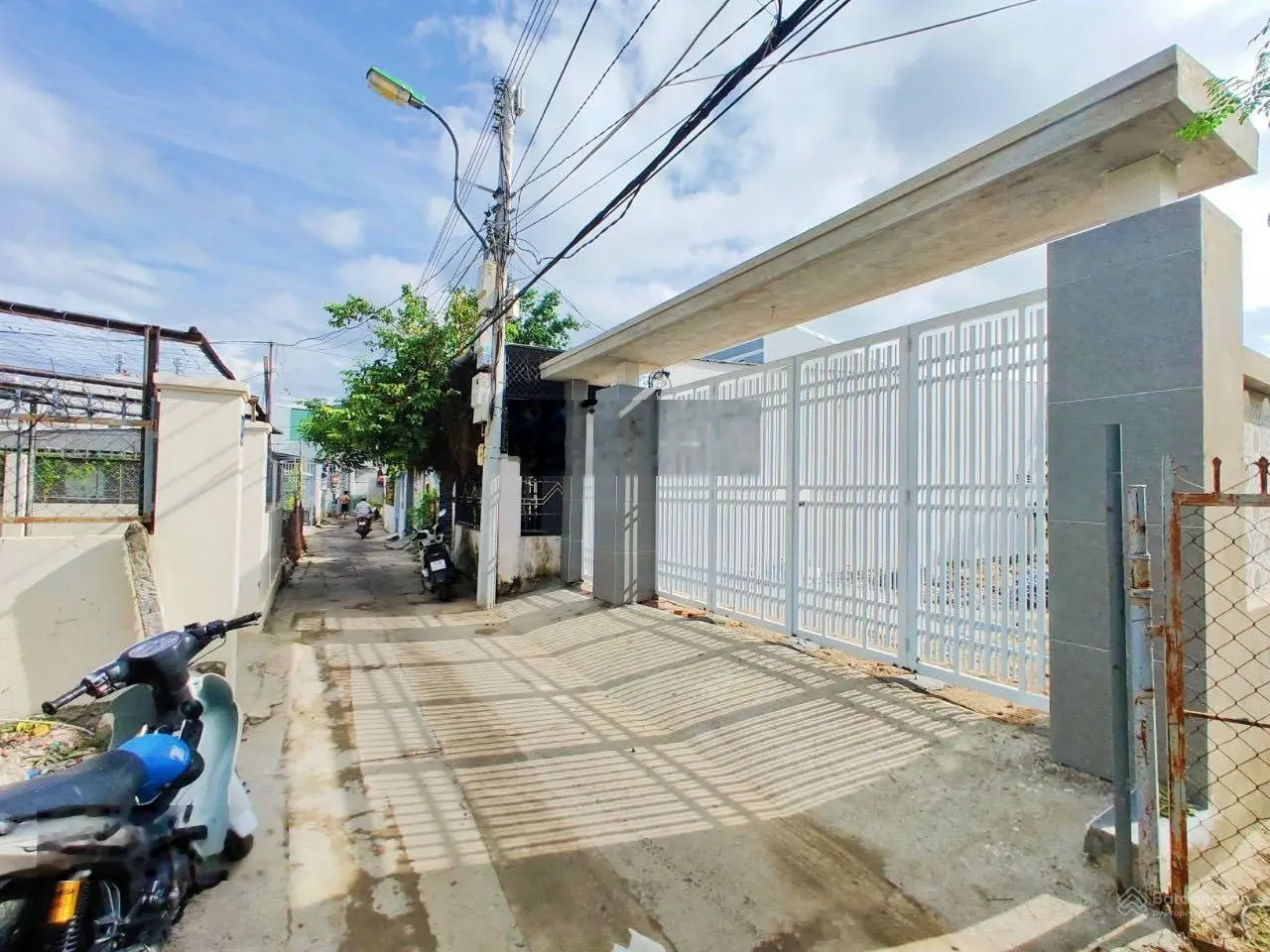 Bán đất biệt thự hẻm ô tô Nguyễn Khuyến, Vĩnh Hải gần chợ