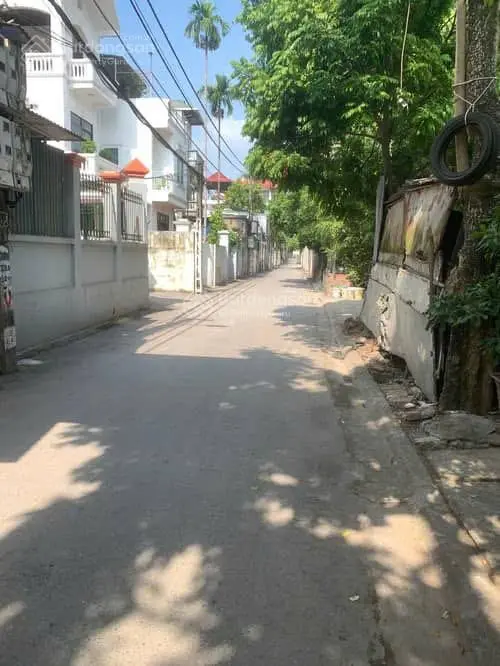 Bán đất 40m2 mt8.77m giá 4,4 tỷ tặng nhà 2 tầng - phố kẻ tạnh, giang biên, long biên