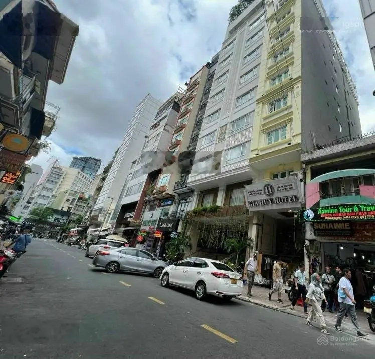 Cần bán gấp nhà mặt tiền Phạm Ngũ Lão P. Phạm Ngũ Lão Q1. DT: 4.35x22m, hầm, 11 tầng, giá: 93 tỷ TL