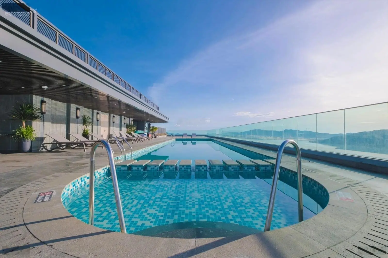 Căn hộ cao cấp (Biển) Altara Residence - Quy Nhơn - sổ lâu dài (sẵn) - 65m2 (2PN, 2WC) - 1,7 tỷ