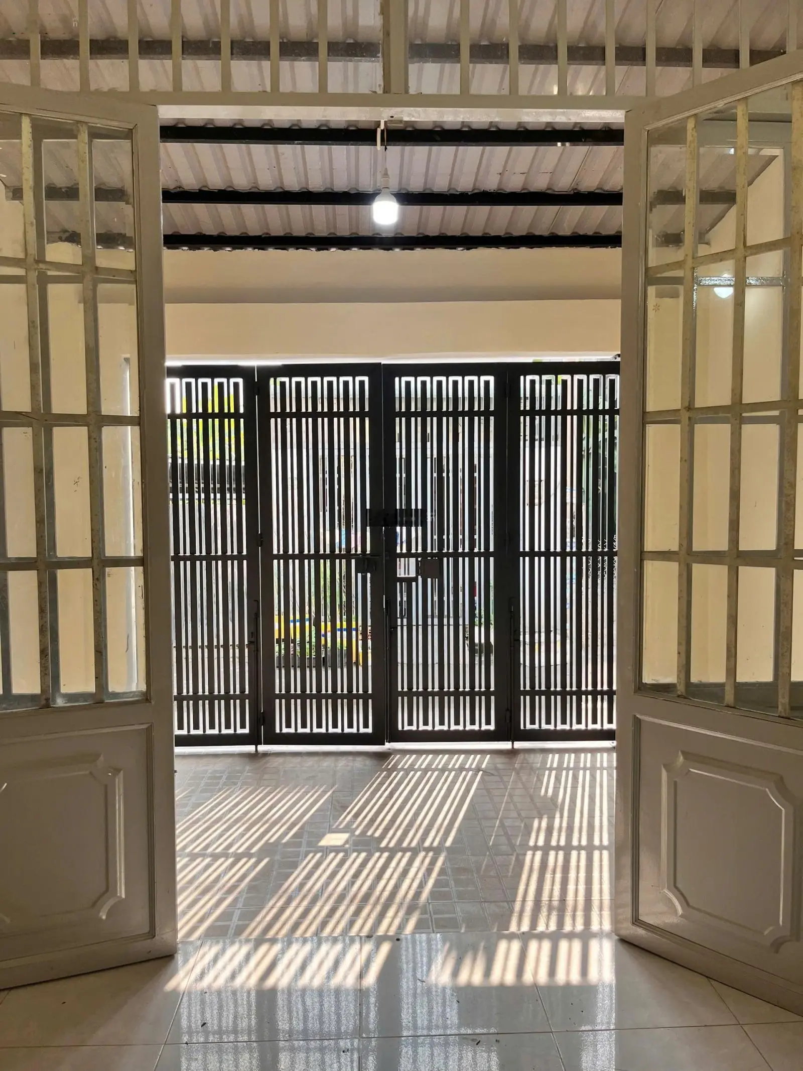 Bán nhà 1trệt 1lửng hẻm 47 Trường Lưu P. Long Trường Q9 giá tốt