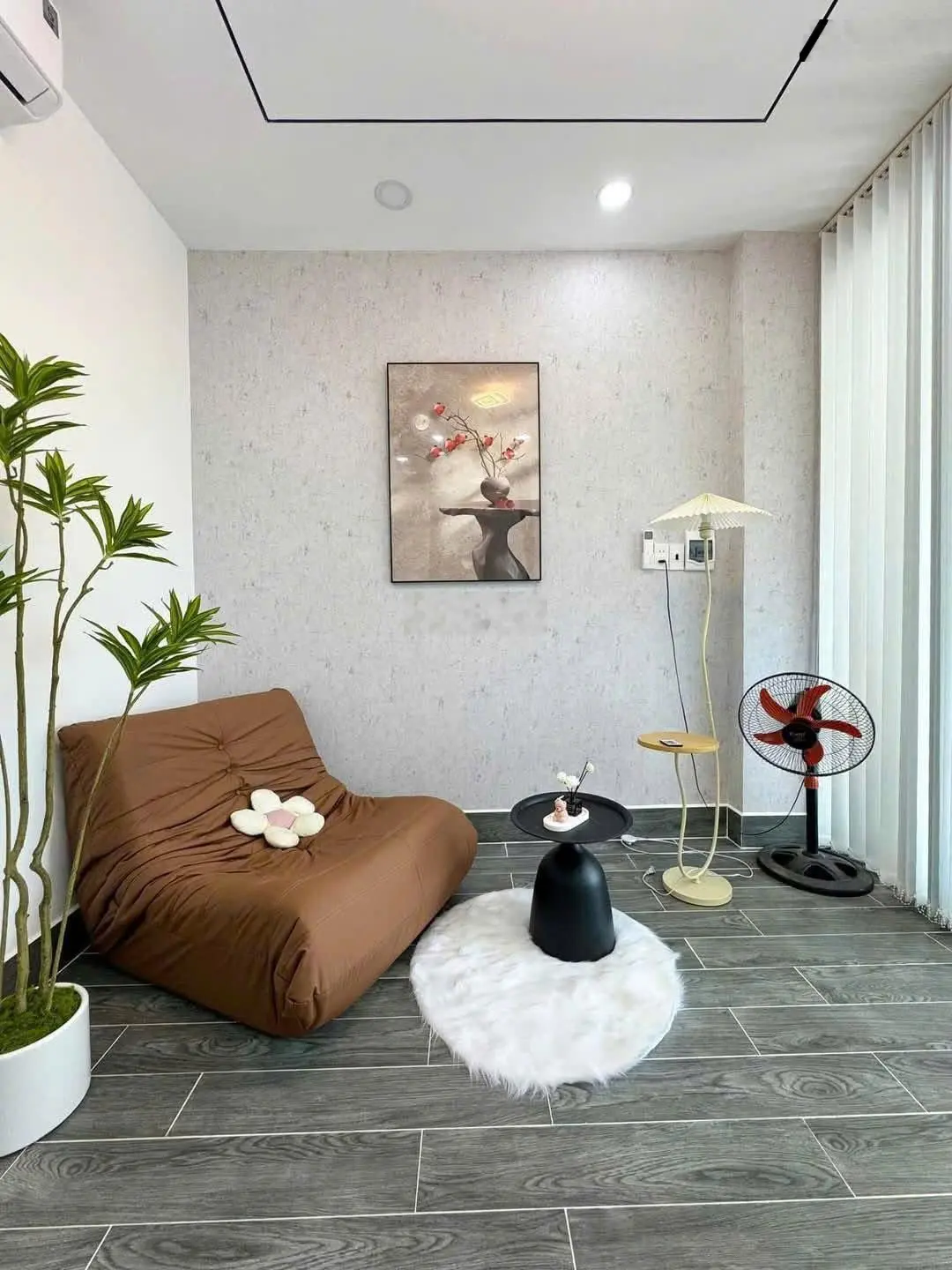 Nhà xinh ngay Quận 12 chỉ nhỉnh 4tỷ gần trường TH Nguyễn Văn Thệ sổ sẵn công chứng ngay