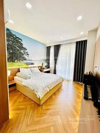 Ngộp! Bán gấp nhà HXH đường Nhất Chi Mai, P13. DT: 4x25m [CN: 100m2]. 5 Tầng Kiên Cố, Giá 12.8 tỷ