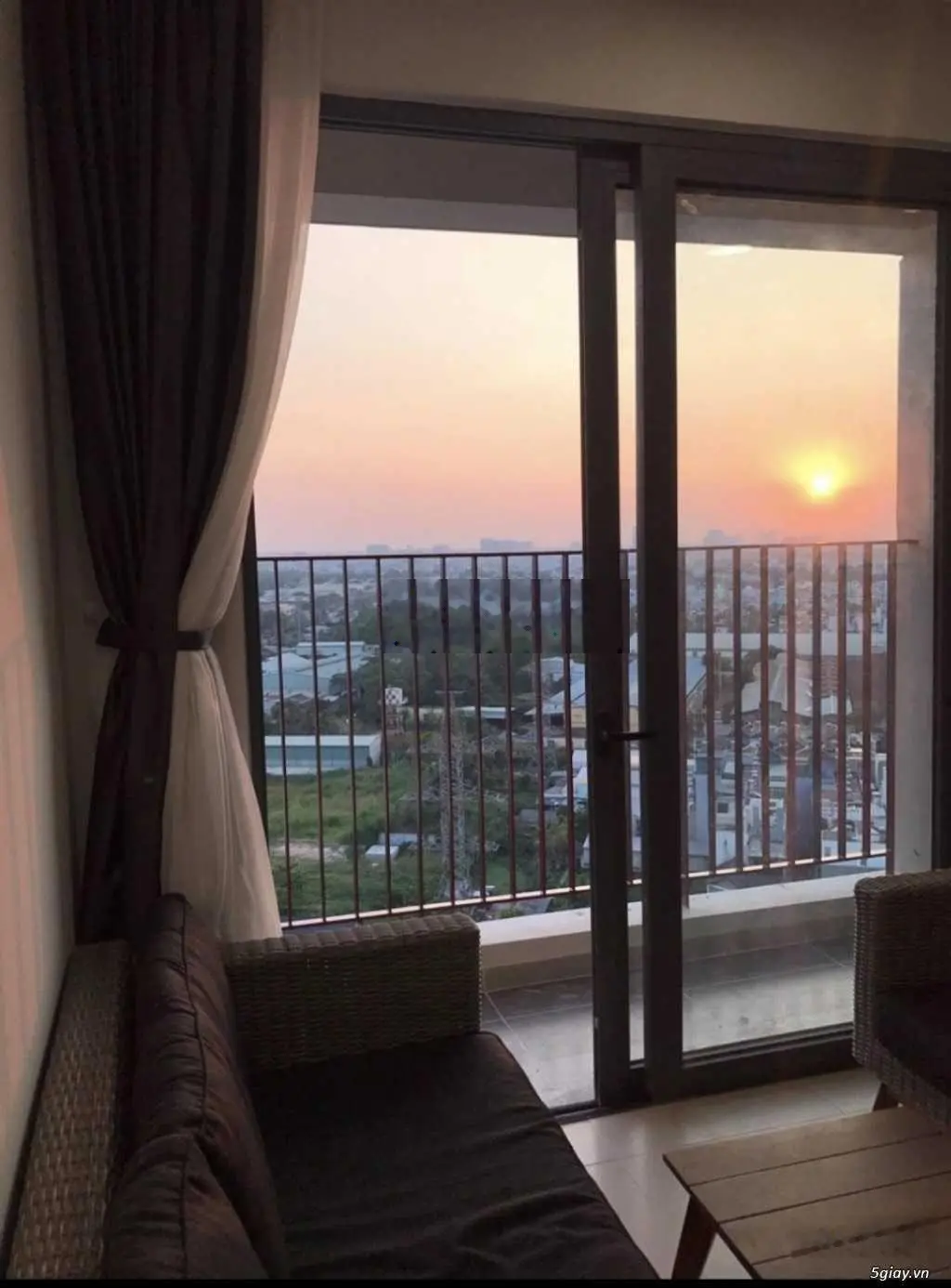 Căn 68m2 2PN 2WC Pegasuite giá 3,3 tỷ - nhà đẹp view thoáng full nội thất, hỗ trợ vay ngân hàng