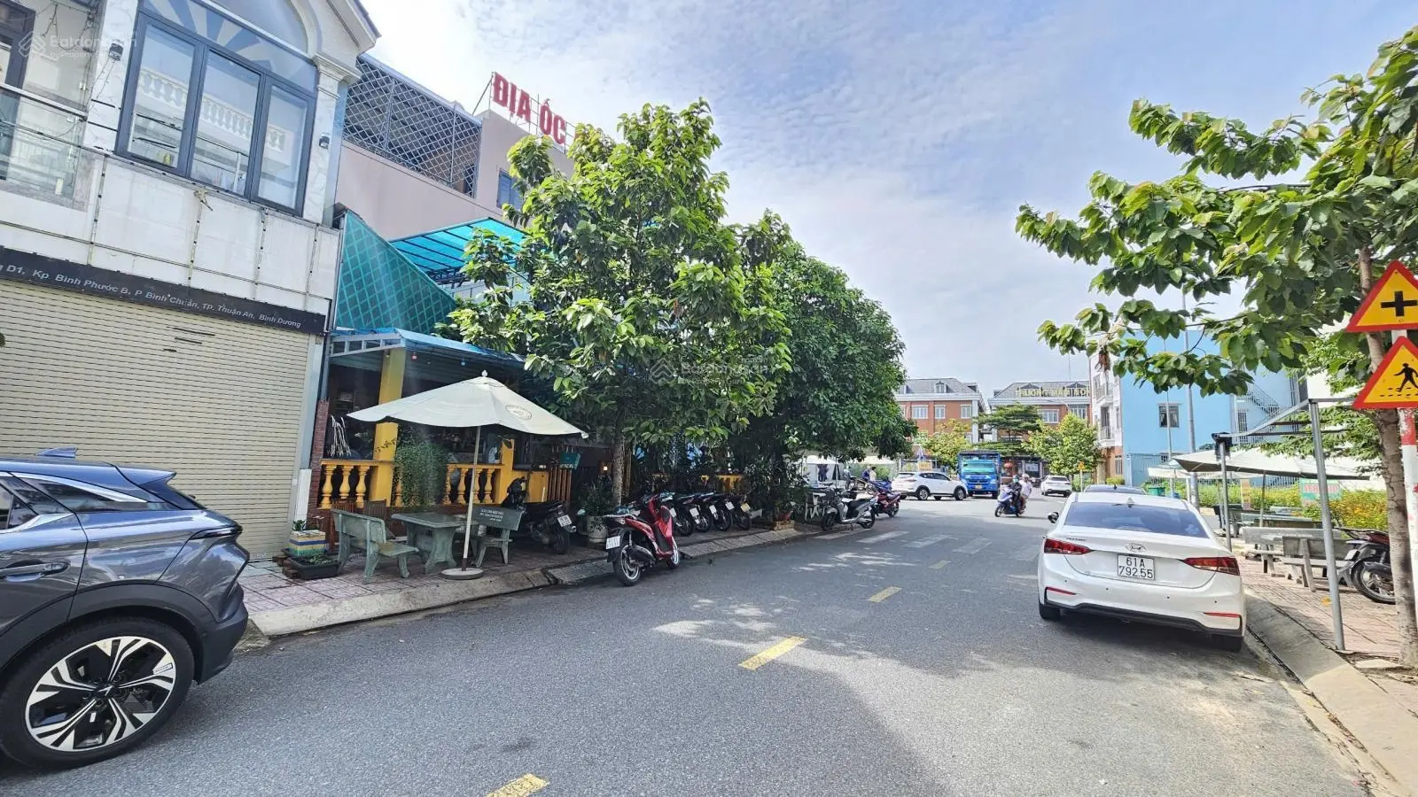 2 tỷ 8 Bán nhà 1 trệt 1 lầu KDC rẻ nhất gần chợ Phú Phong 200m, P.Bình Chuẩn, TP.Thuận An