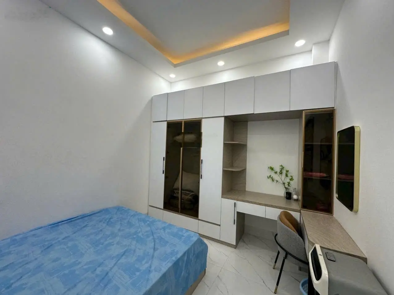 Nhà mới phố Nguyễn Xí, ô tô đỗ trước nhà. Khu nhà phân lô có dòng tiền 30tr/tháng 62m2 chỉ 9.5 tỷ