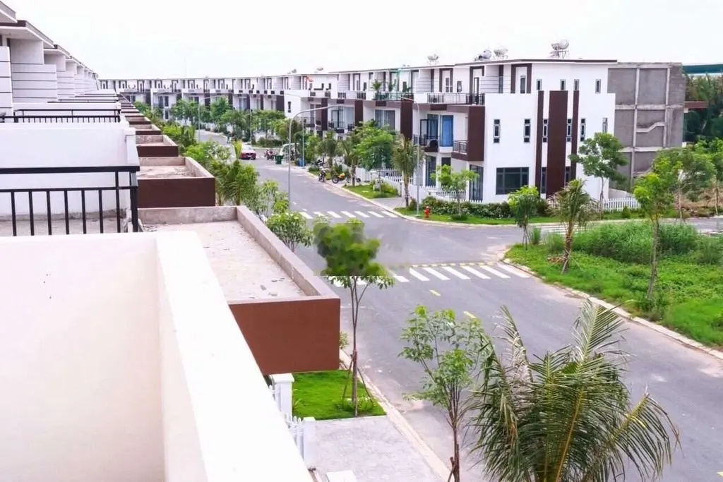 BÁN NHÀ NGUYỄN VĂN TUÔI. KĐT TRẦN ANH RIVERSIDE. SHR. DT68M2