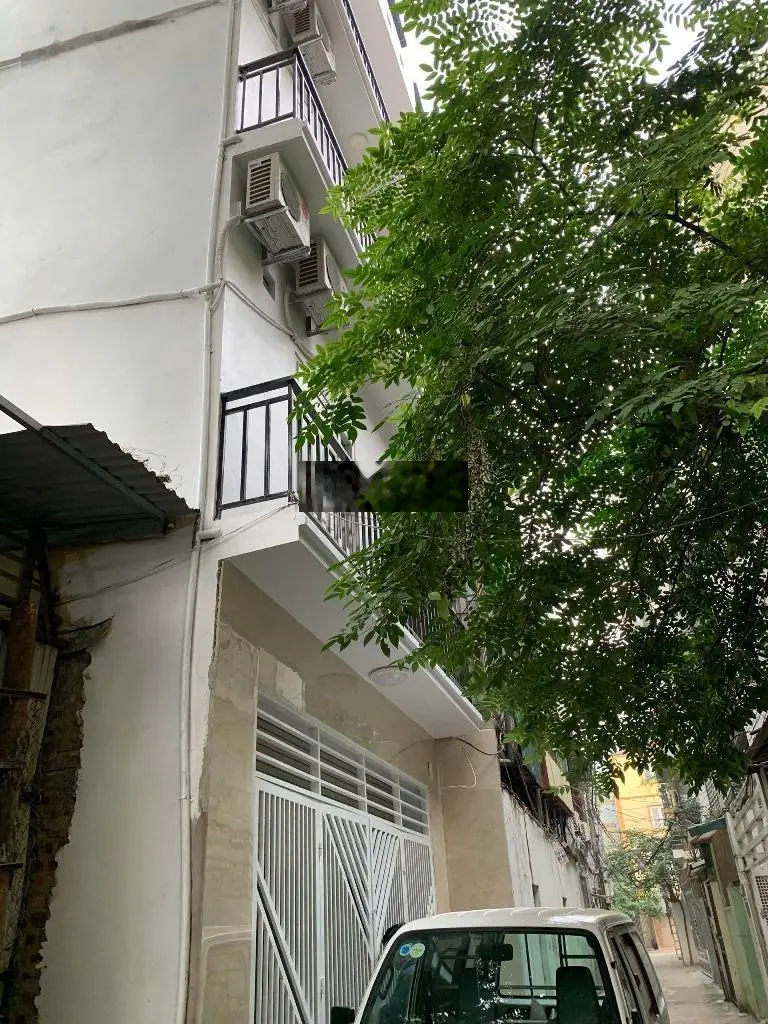 Bán nhà 6 tầng Nguyễn Khánh Toàn, nhà mới tinh thang máy 10 ra mặt phố, 38,6 m2, giá 10,9 tỷ