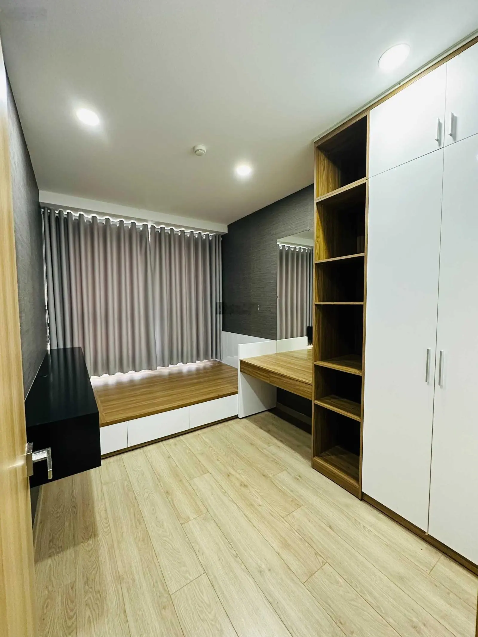 Không có nhu cầu sử dụng bán gấp căn Emerald 3PN - 2WC 104m2, nhà mới, view nội khu