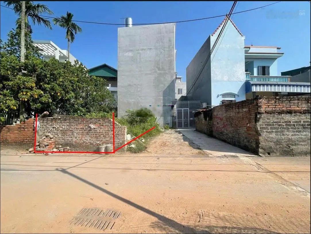 38m2 ô tô tải đỗ cửa tại Biên Giang - HĐ, chỉ 2.65 tỷ. Chủ thiện chí bán để cho con trai đi du học