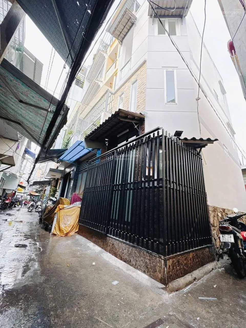 Bán nhà Bến Vân Đồn, Quận 4, 3 tầng - Giá 4,150 tỷ