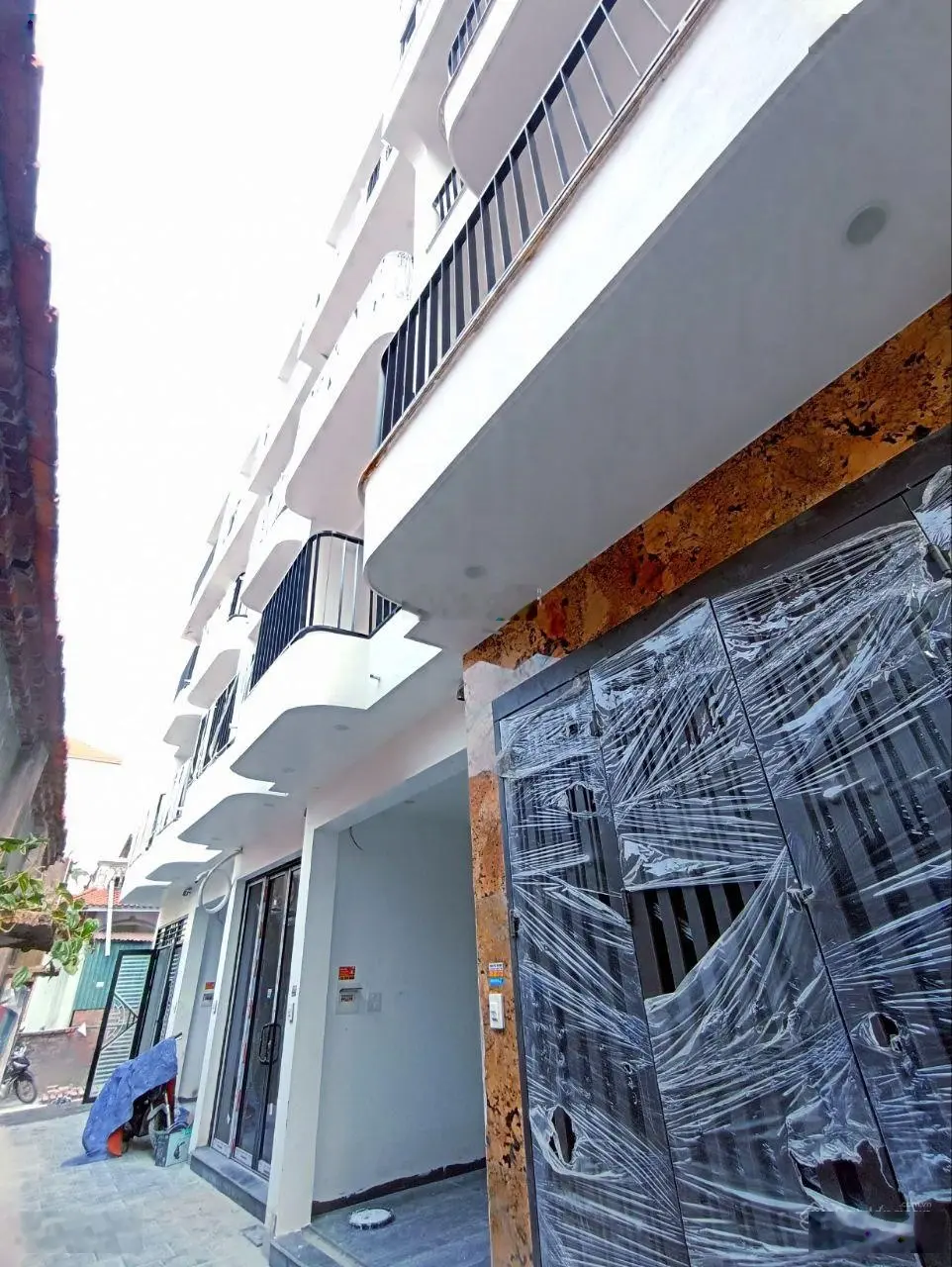 Bán căn nhà mới xây 30m2x4T, trạm bơm Yên Nghĩa, 5 phút ra Penika Tô Hữu