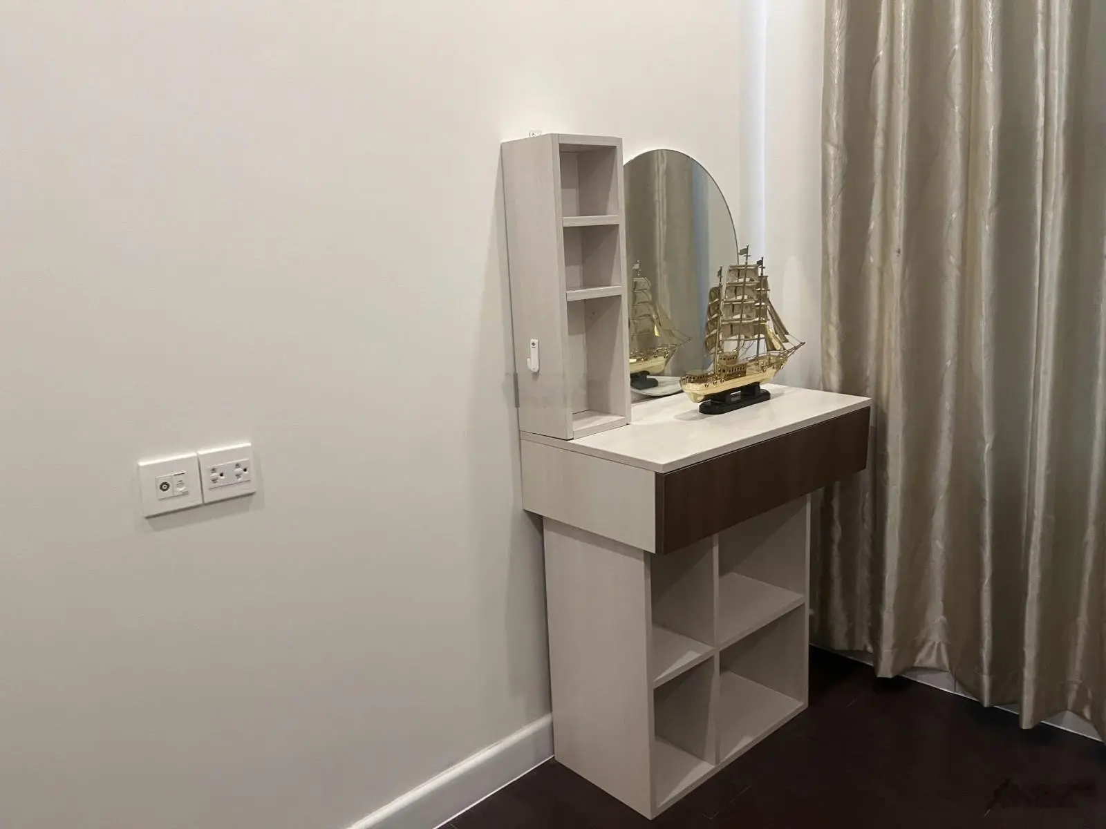 Rẻ nhất thị trường - Cần bán gấp 3PN 90m2 The Sun Avenue chỉ 5.1 tỷ bao thuế phí