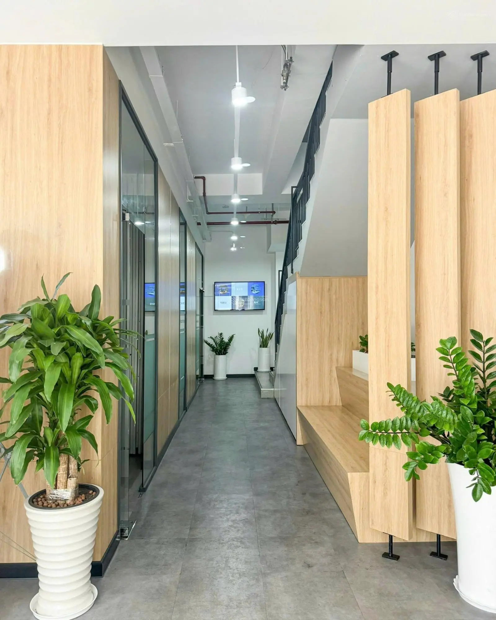 Bán gấp căn góc shophouse Sarica khu Sala Quận 2 giá rẻ