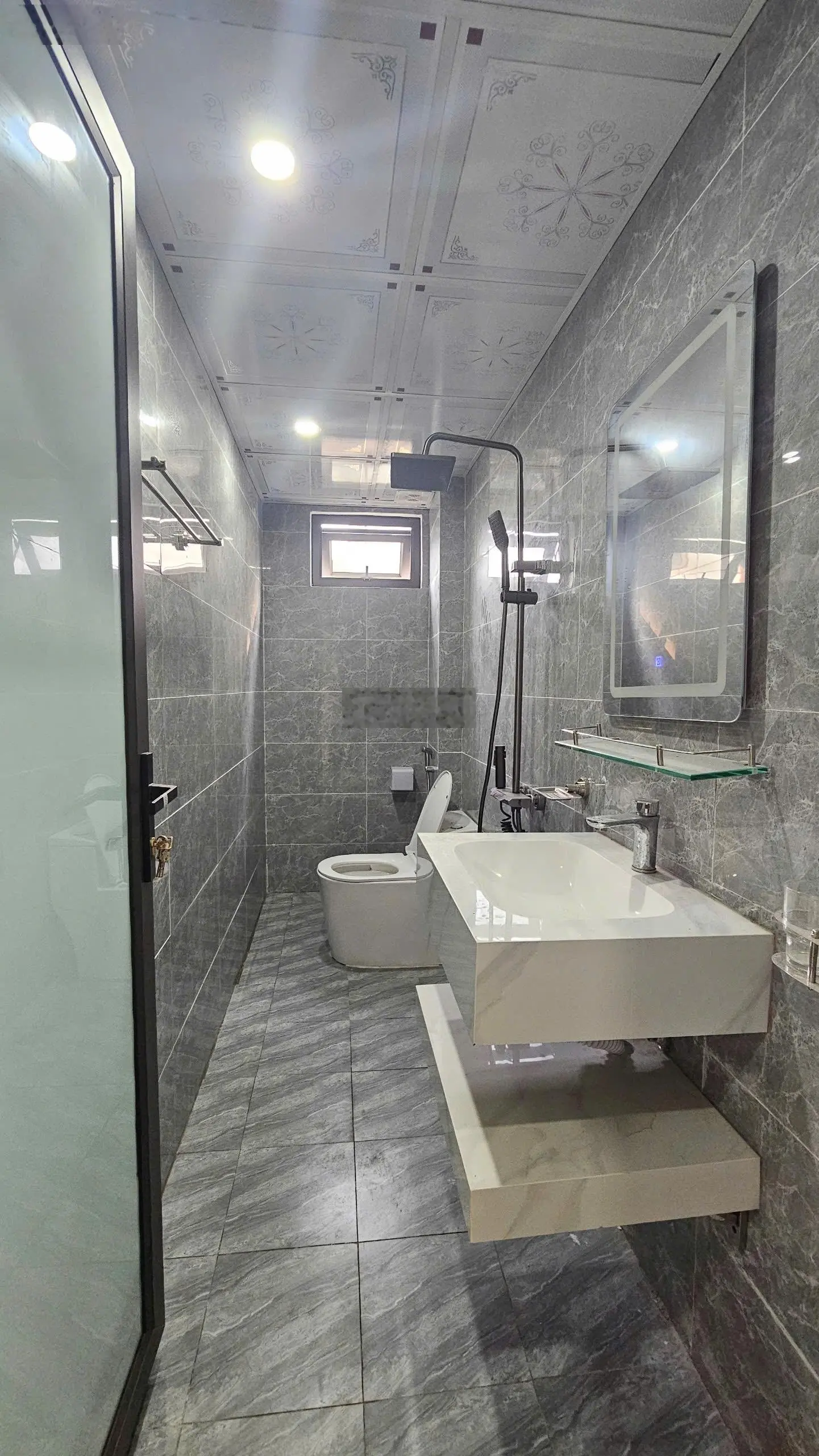 Nhà đẹp long lanh tại Cao Viên, Thanh Oai, ô tô đỗ tận cửa. Đã hoàn thiện full nội thất cần tìm chủ