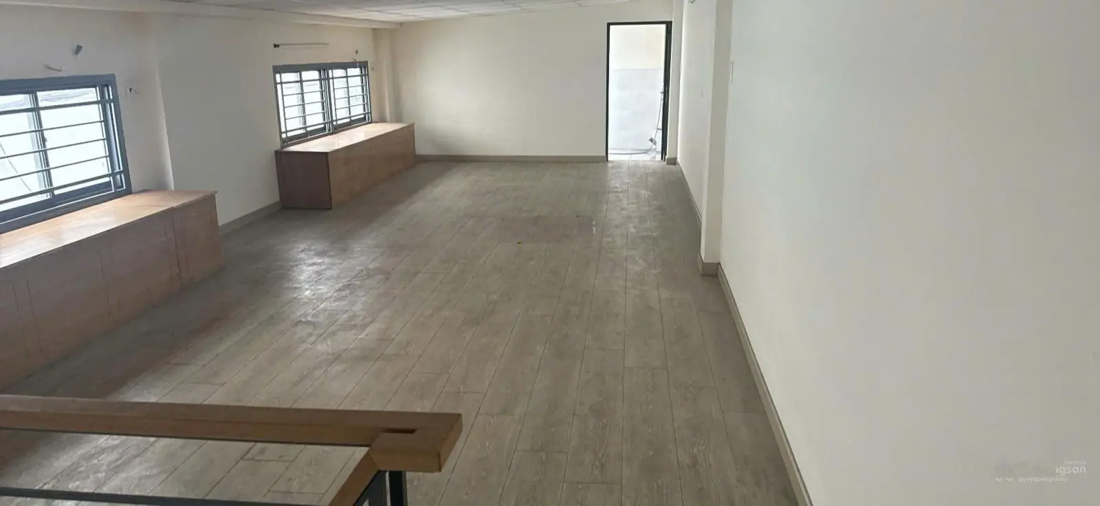 Bán gấp nhà 1/ Phú Thọ Hòa, ngay chợ vải, dt 4,15 x 17m, giá 4.9 tỷ TL