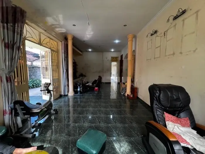 Bán nhà biệt thự giá rẻ - hàng hiếm mặt tiền khủng khu vực quan chức - bán gấp
