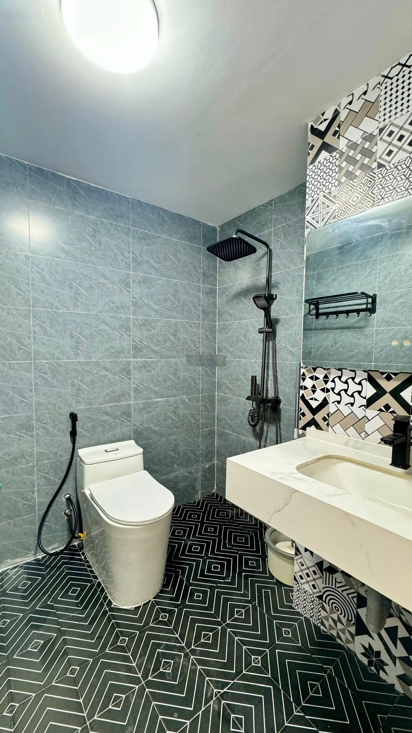 Cực hiếm, bán CC KĐT Nghĩa Đô, 55m2 2PN có 3.68 tỷ, full nội thấp.