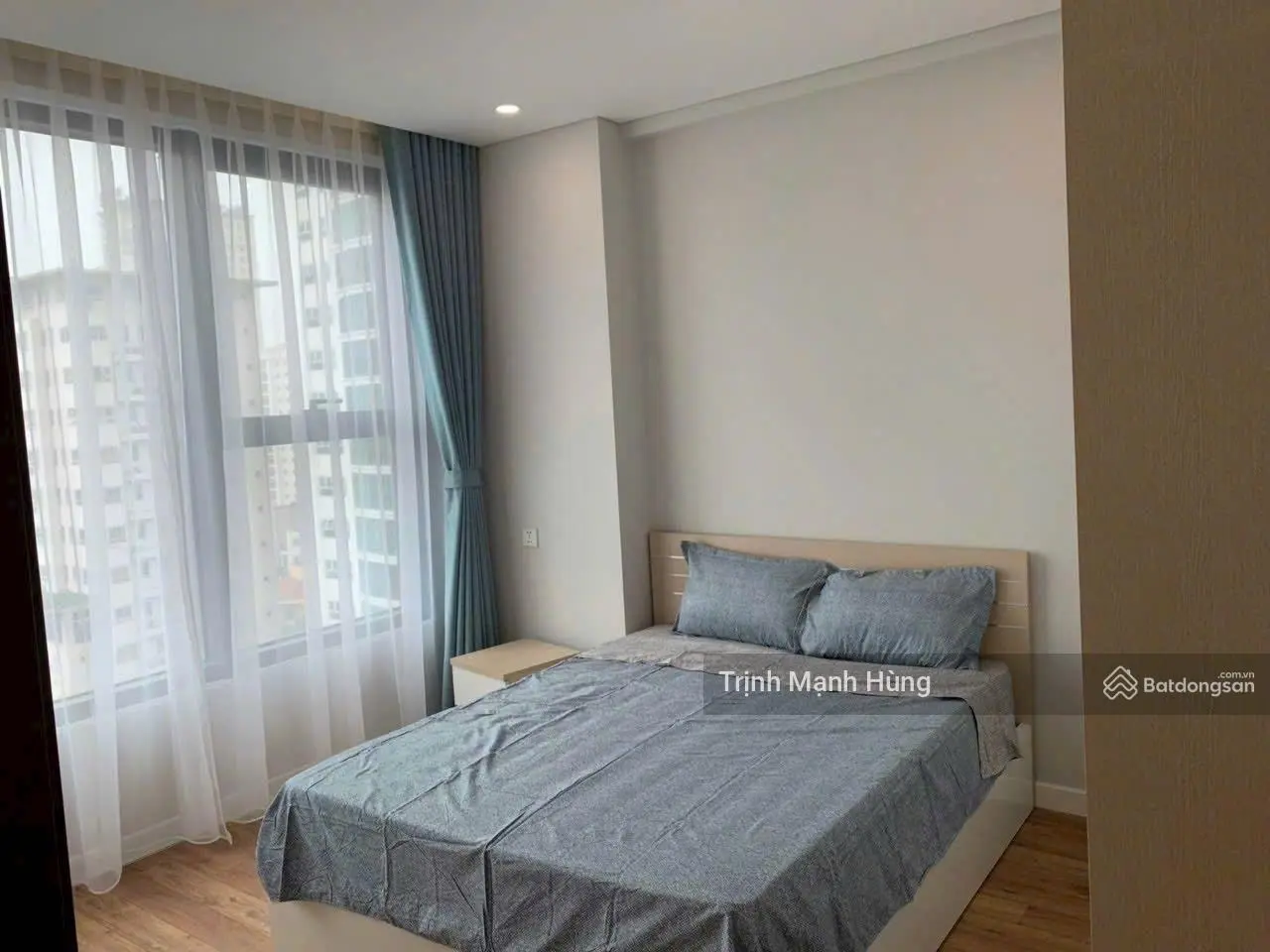 Chính chủ cần bán gấp căn hộ dự án 90 Nguyễn Tuân, 2PN giá 4,8 tỷ căn 72m2, sổ đỏ sẵn giao dịch