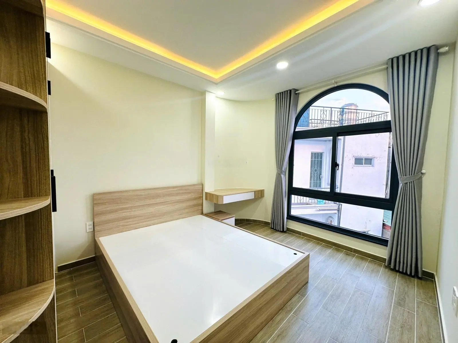 NHÀ XÂY MỚI 4 TẦNG SÁT MẶT TIỀN - Nguyễn Lâm. P7. Q PHÚ NHUẬN, DT 36m2, 3 lầu 4pn, giá 5 tỷ 990 tl