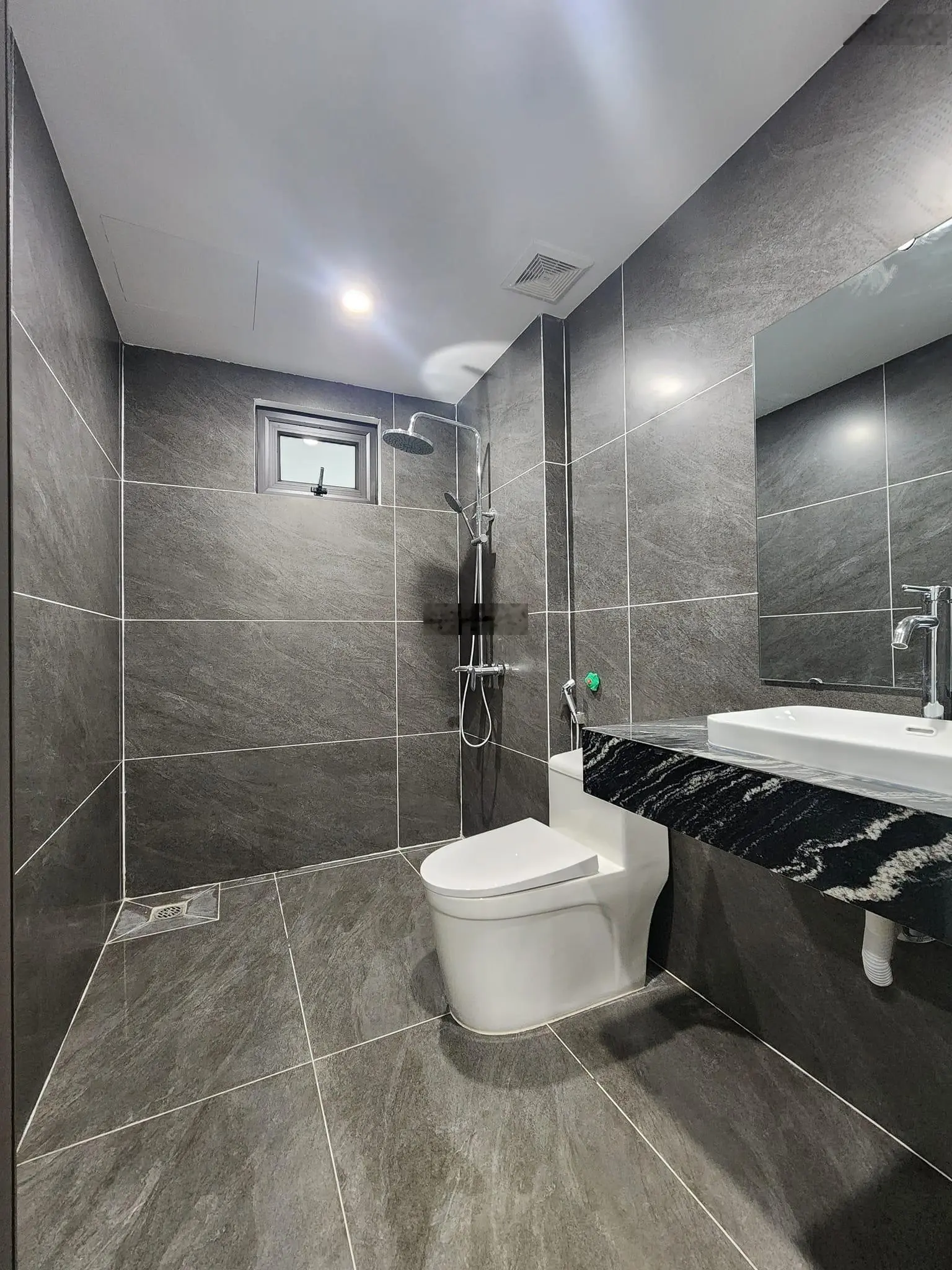 bán nhà CCMN 92m2x 8 tầng thang máy 26.3 tỷ, Thanh Xuân, ngõ thông có gara ô tô.