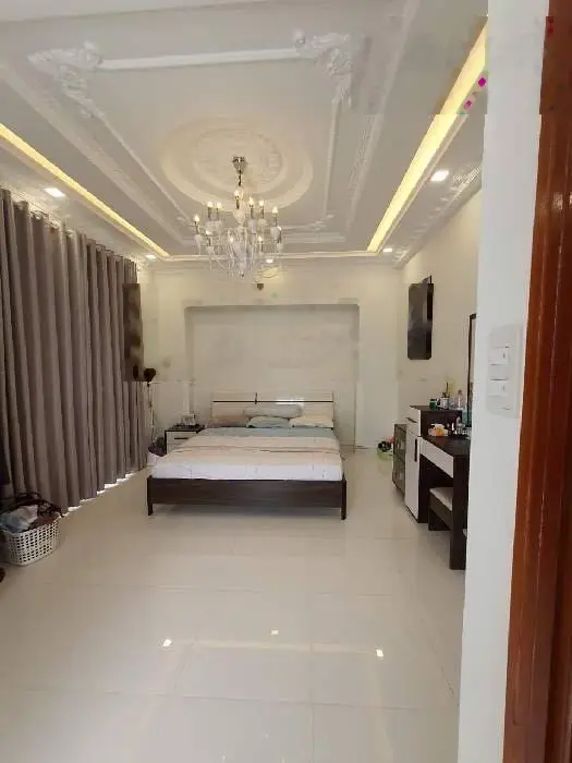 Bán biệt thự hơn 6,6m x 11m Huỳnh Tấn Phát - Quận 7 - Kề Phú Mỹ Hưng - giá chỉ 11,8tỷ