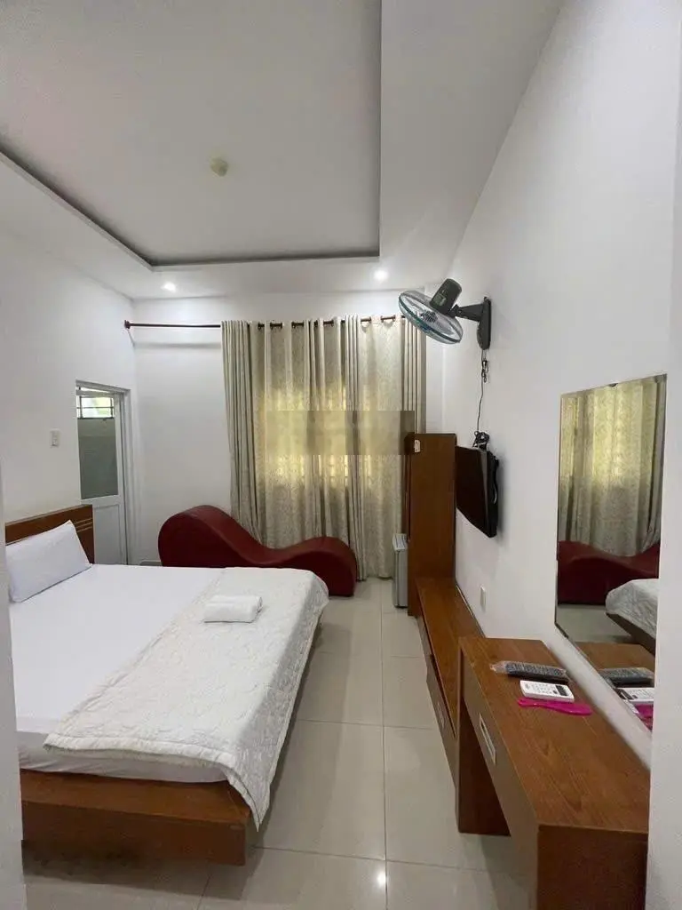 Bán khách sạn 18 phòng KDC Trung Sơn, Bình Hưng, Bình Chánh nhỉnh 16 tỷ