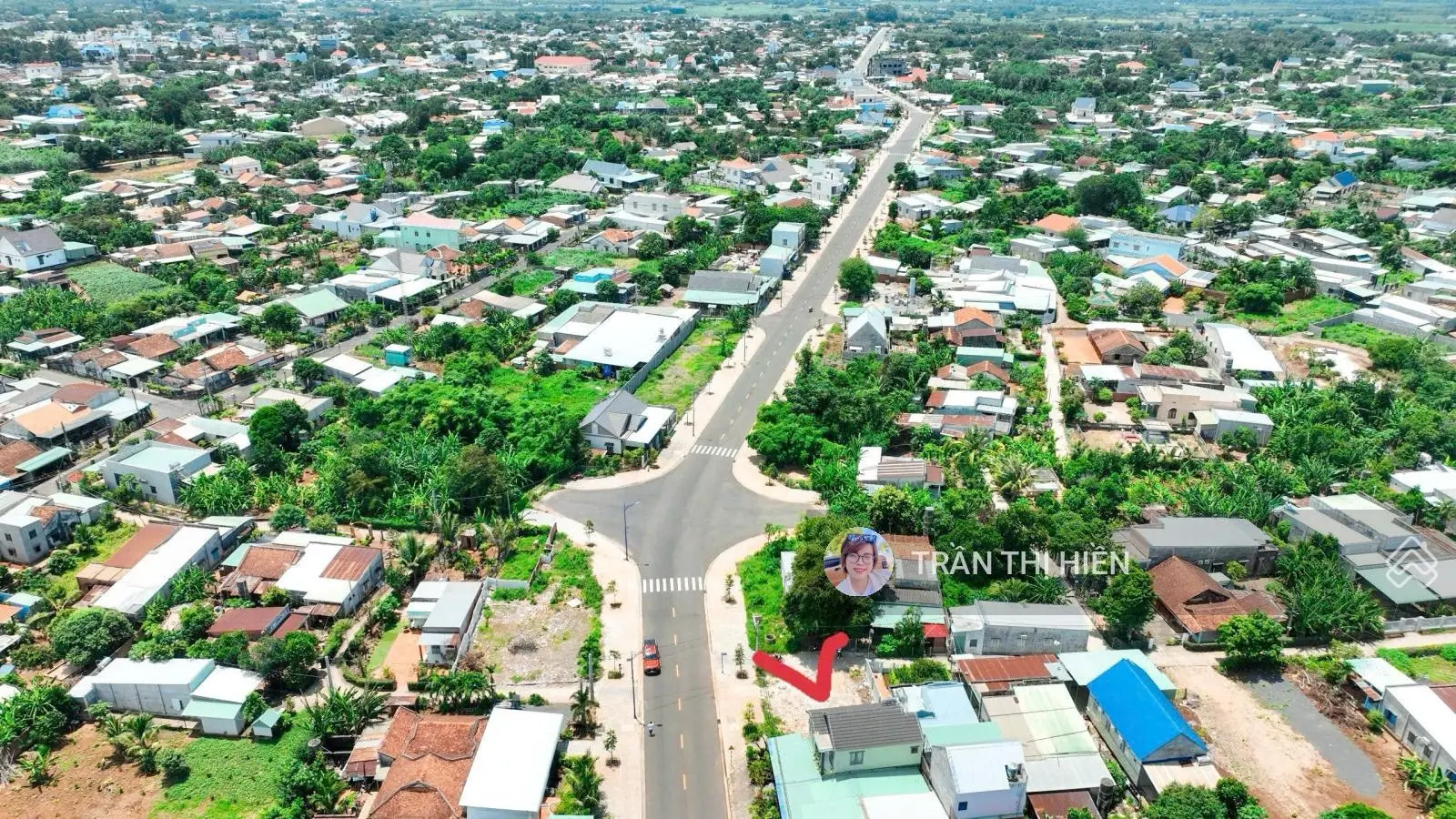 Lô góc 2 mặt tiền đường Tạ Văn Sáu (đường QH số 2)-trung tâm thị trấn Đất Đỏ-16mx13m full thổ cư