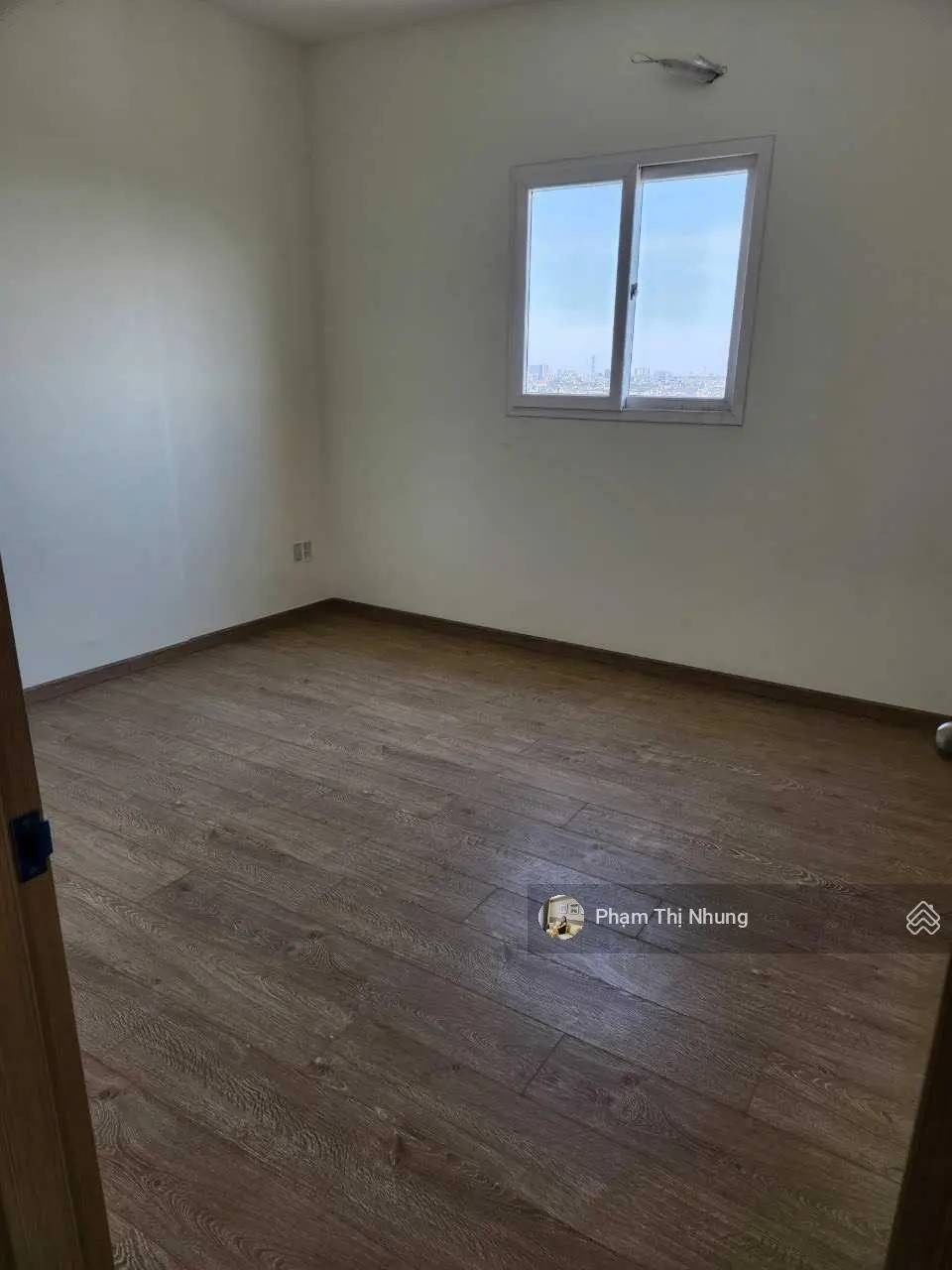 Chính chủ bán căn hộ Green Town Bình Tân block B1 - 90m2/3PN, nhà mới, căn góc balcon, giá 3 tỷ