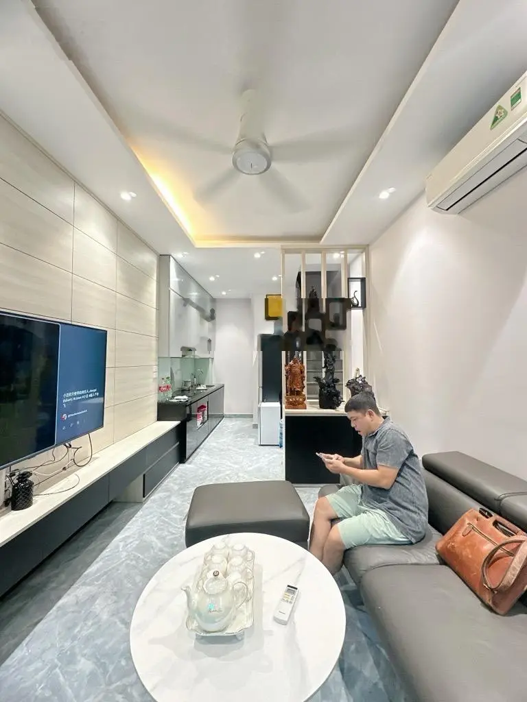 Bán Gấp Nhà ở Khâm Thiên - Ngõ thông nhiều hướng - 38M 4T 4.5MT - 7.4tỷ