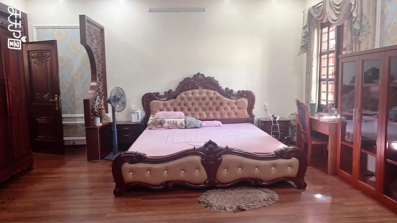 Bán biệt thự 3 tầng siêu rộng tọa lạc trên con đường siêu to đường Phú Thịnh, Bắc Cường, TP Lào Cai