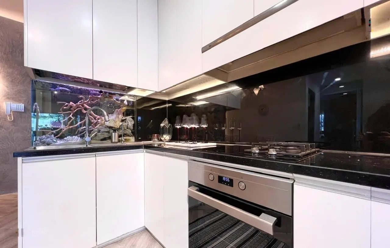 Chính chủ bán Góc 2PN + 1 - DT 138m2 tháp 2 chung cư Dolphin Plaza - Giá 6.8 tỷ, LH 0932 392 ***
