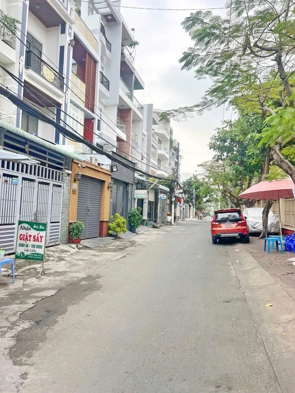 Bán nhà phố 3 tầng hẻm Lâm Văn Bền. Giá chất 9,3 tỷ, Chính Chủ, Hot!