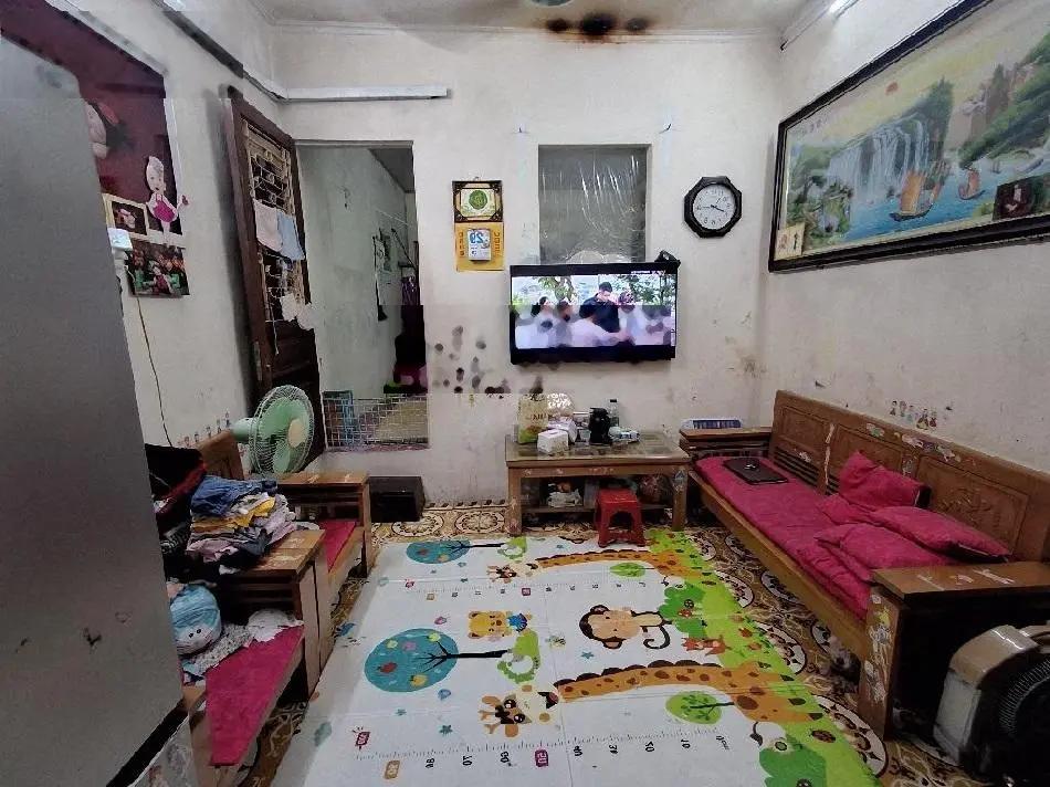 Bán nhà Yên Lãng, Đống Đa.37m mặt tiền 3,5m giá 5,5 tỷ.Khu vực hiếm, gần phố,ngõ thông