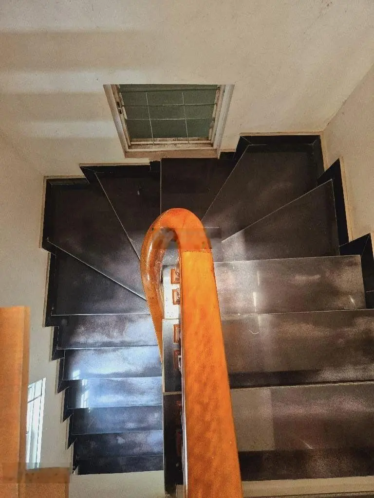 Bán nhà phố Thạch Cầu, Quận Long Biên, diện tích rộng, giá siêu mềm