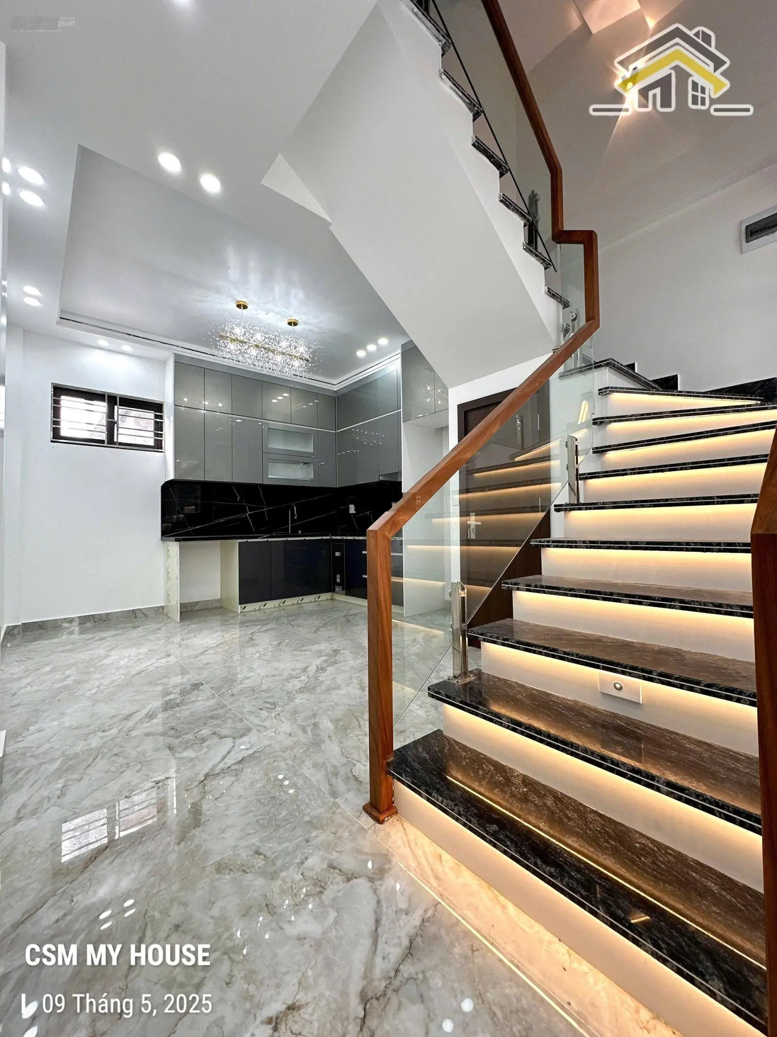 Nhà Mới Đẹp Độc Lập - 4 Tầng - Chill Home - Lê chân