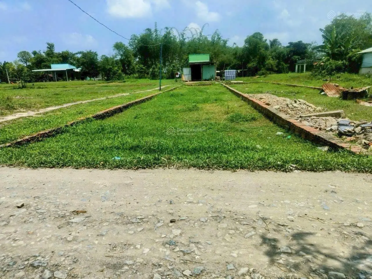 Cần bán Lô đất 5x30m, 1 sẹc Tỉnh lộ 9, Đức Hòa, SHR full thổ cư, giá 995tr