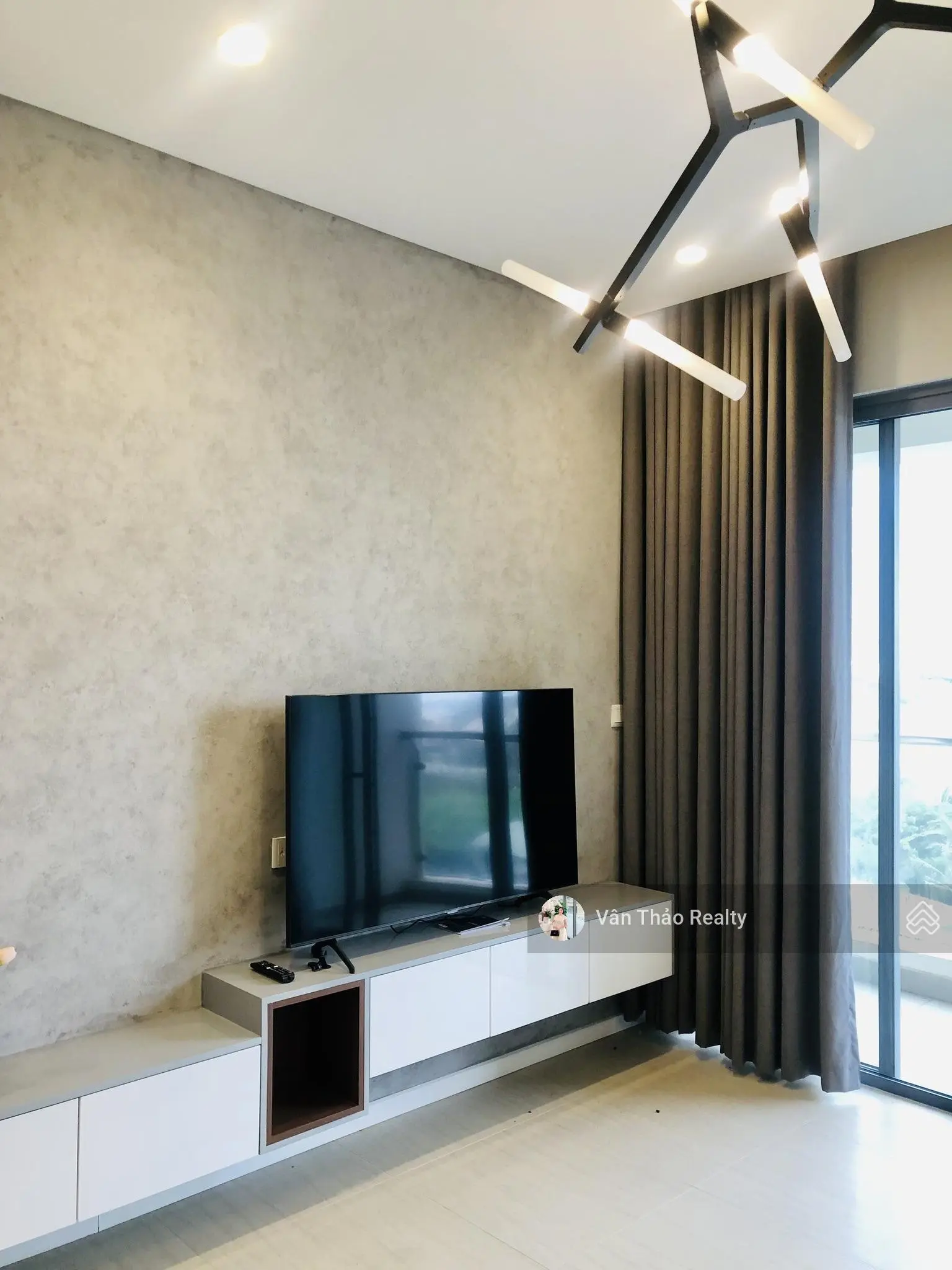 (Giá cực rẻ) căn hộ 2PN 83m2 - 5.6 tỷ view sông mát mẻ suốt 365 ngày tiêu chuẩn Resort ngay Quận 2