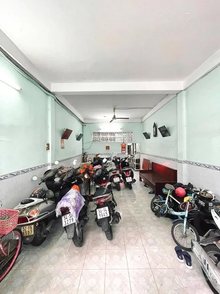 80m2 khu vip Phan Xích Long - sát Q1- hxh 5m- ngang 4m- khu xây được 7 tầng - không LG QH 11tỷ5