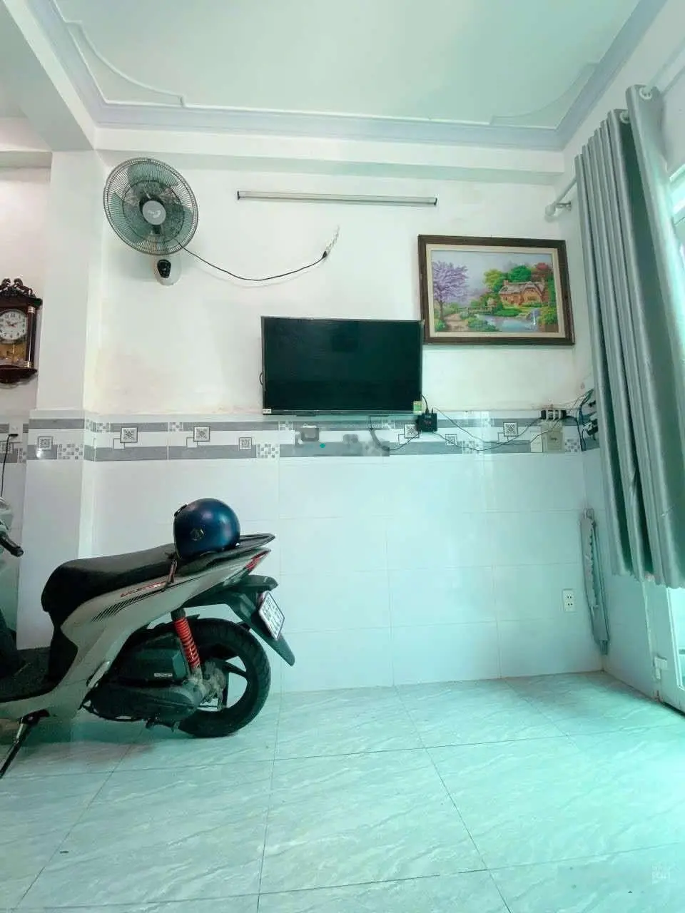 Nhà gần mặt tiền vũ tùng, bình thạnh- hxh đổ cửa- 46 m2 nở hậu đẹp- 4pn 3wc- giá chỉ 5.5 tỉ