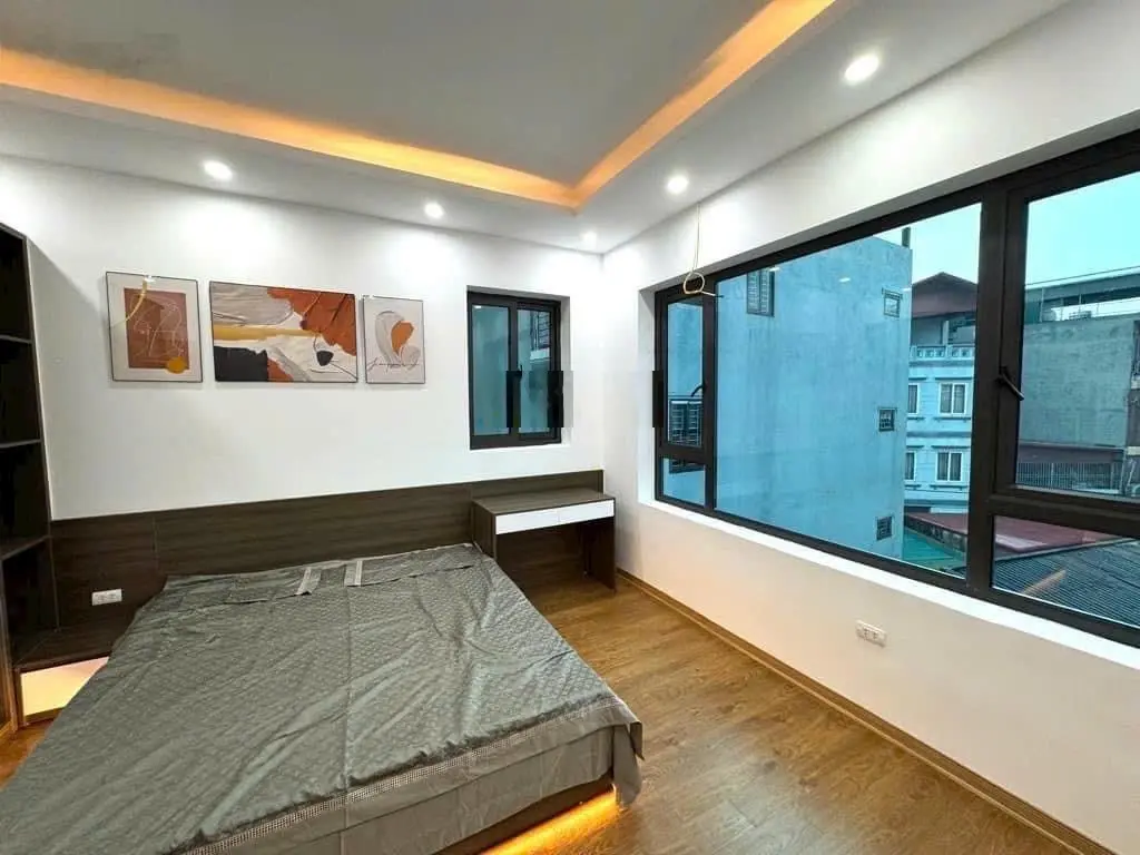 Bán nhà Thạch Bàn 6 tầng thang máy 60m2 - 8.45 tỷ. Nhà mới gara ô tô