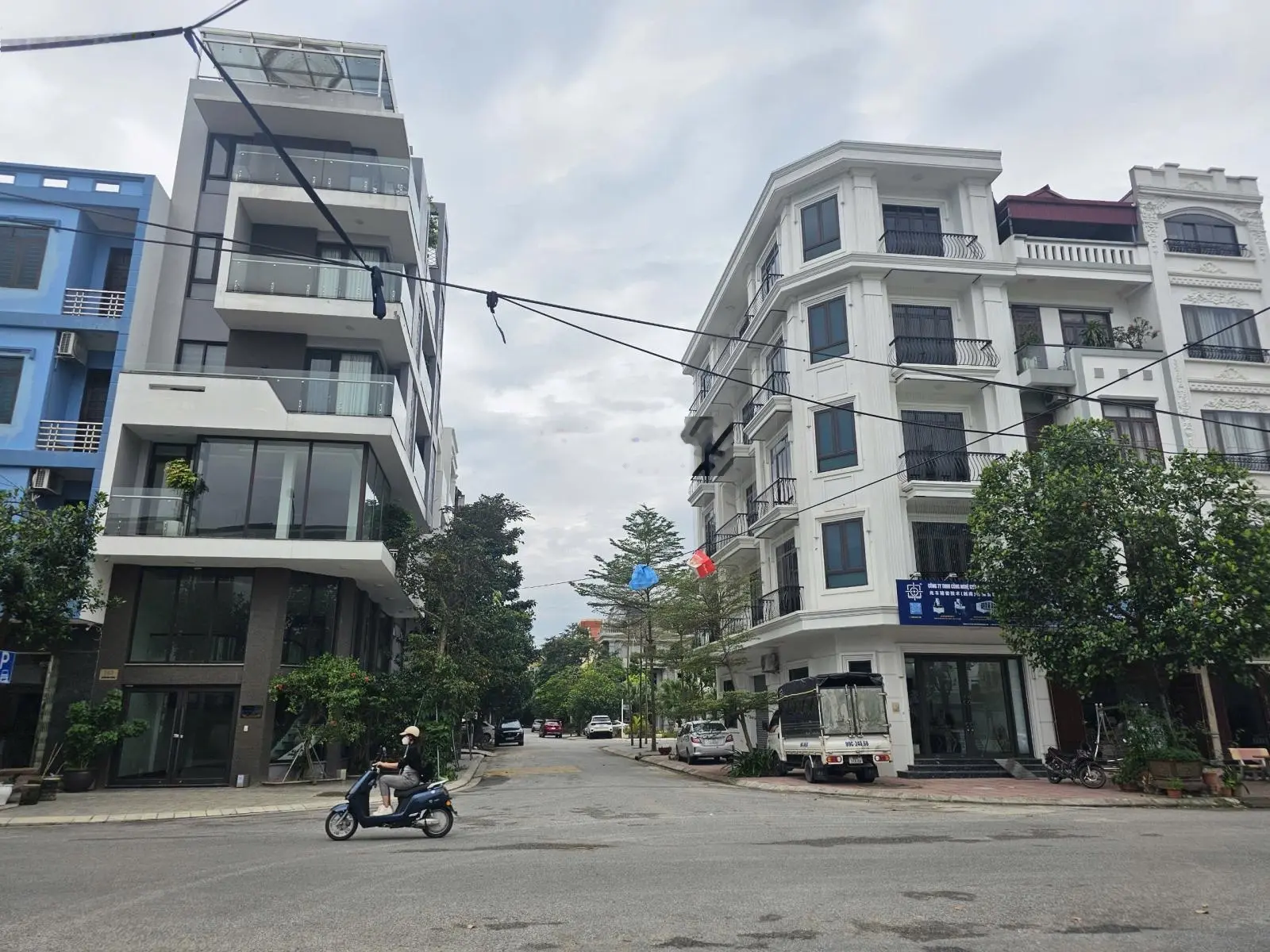 Cần bán nhanh nhà góc 7 tầng mặt đường Lê Thánh Tông và Phan Huy Chú Khả Lễ 2 nhìn HUD B