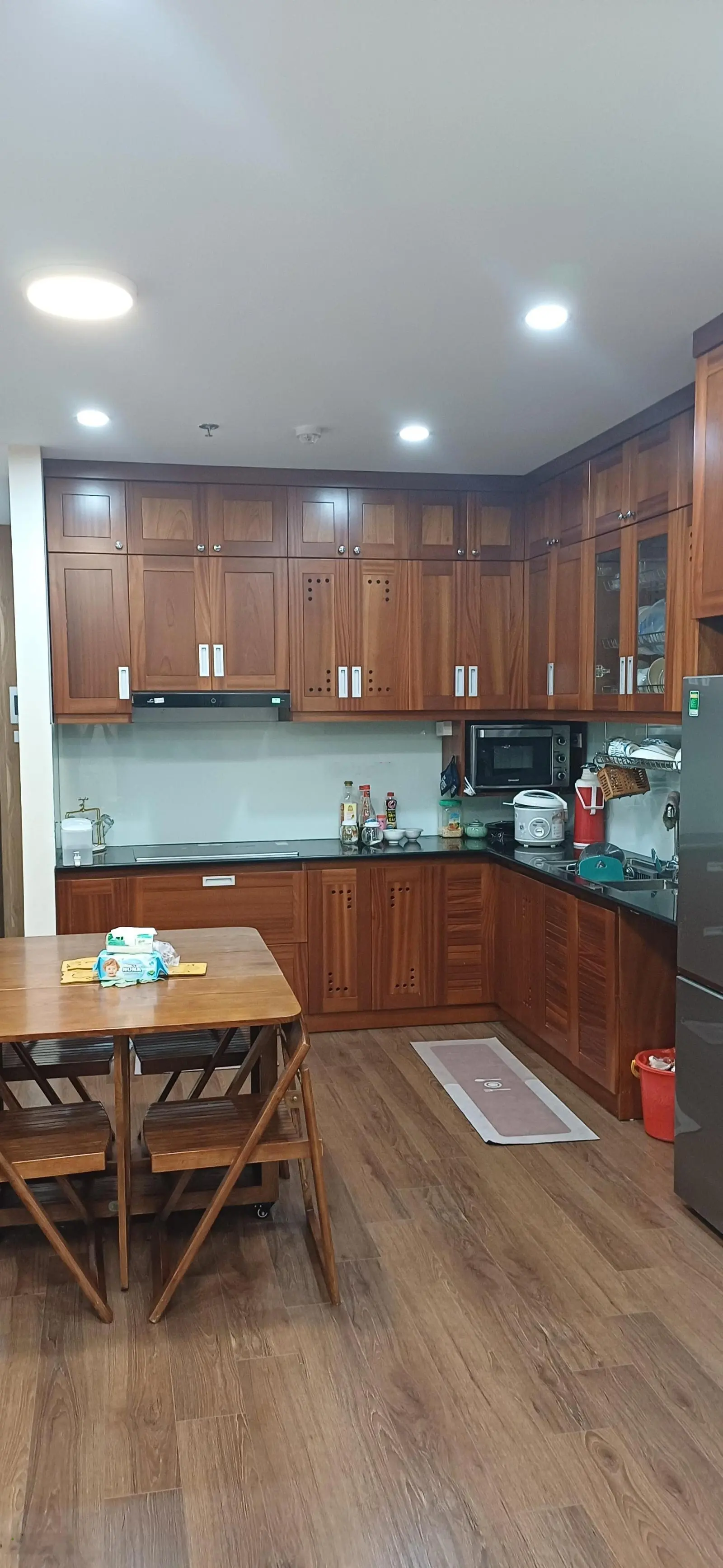 GẤP! Bán căn hộ 3 PN , Căn Hoa Hậu , 3 Thoáng ,VIU triệu USD ,Thăng Long Capital, giá chỉ 5,15 tỷ.