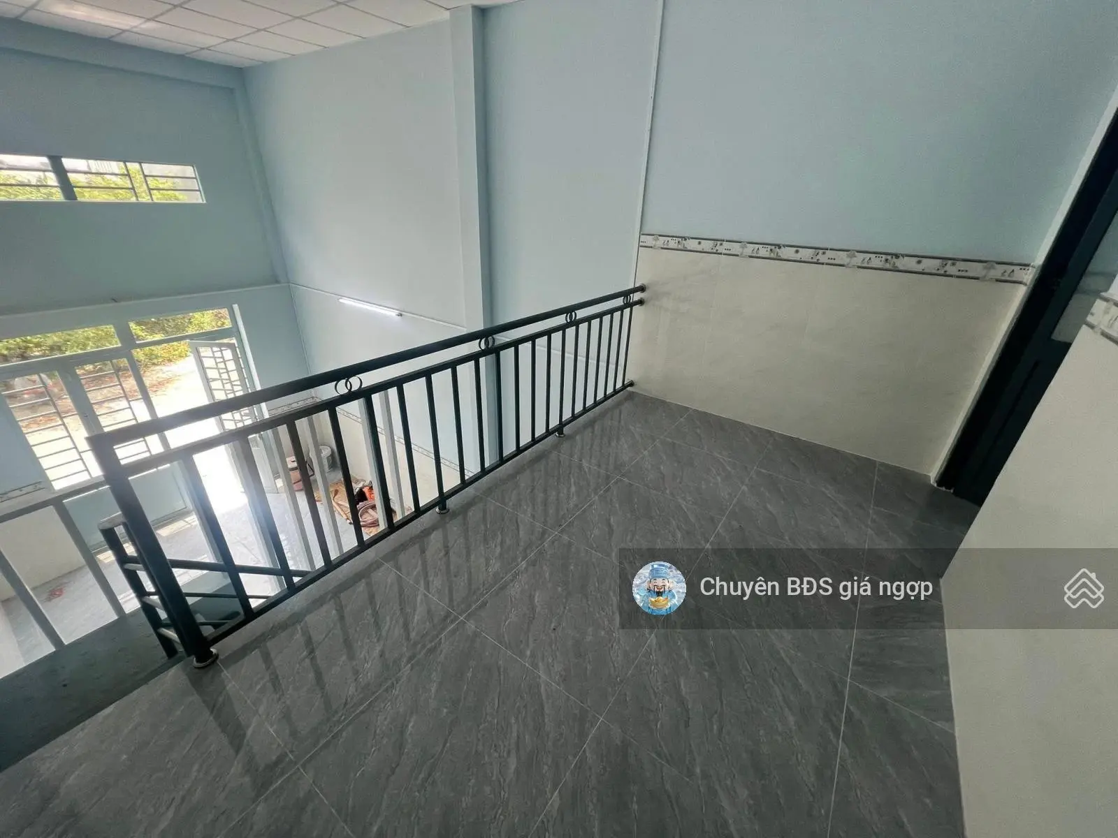 Làm ăn thua lỗ chủ cần bán căn nhà 2MT ở đường 6 - Long Bình - Q9. DT 54m2 đang cho thuê hơn 7tr/th