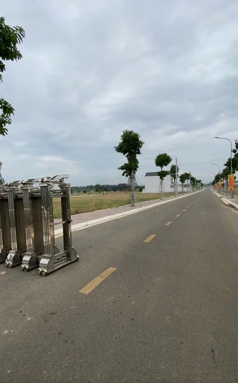 Cần tiền bán gấp đất Lan Anh 7 diện tích 171m2 full thổ cư sổ sẵn giá rẻ